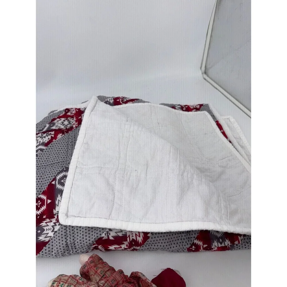 Quilt approximately 47